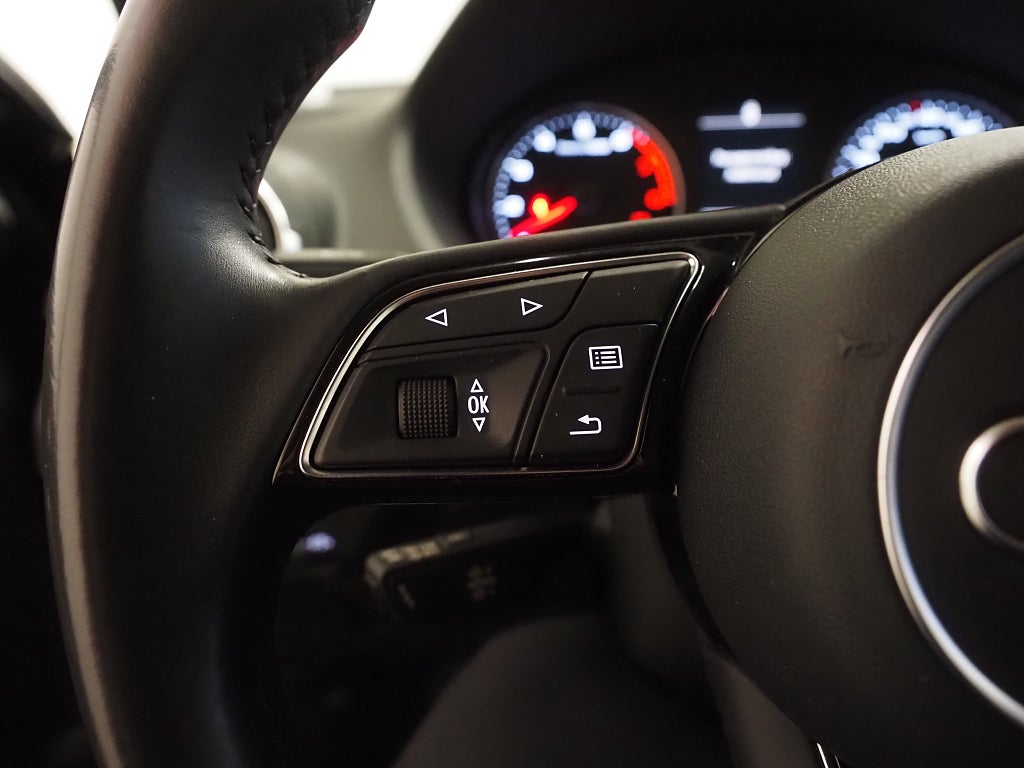 Audi Q2 35 TFSI 150hk S Tronic Proline P-Sensorer Connectivity 2019