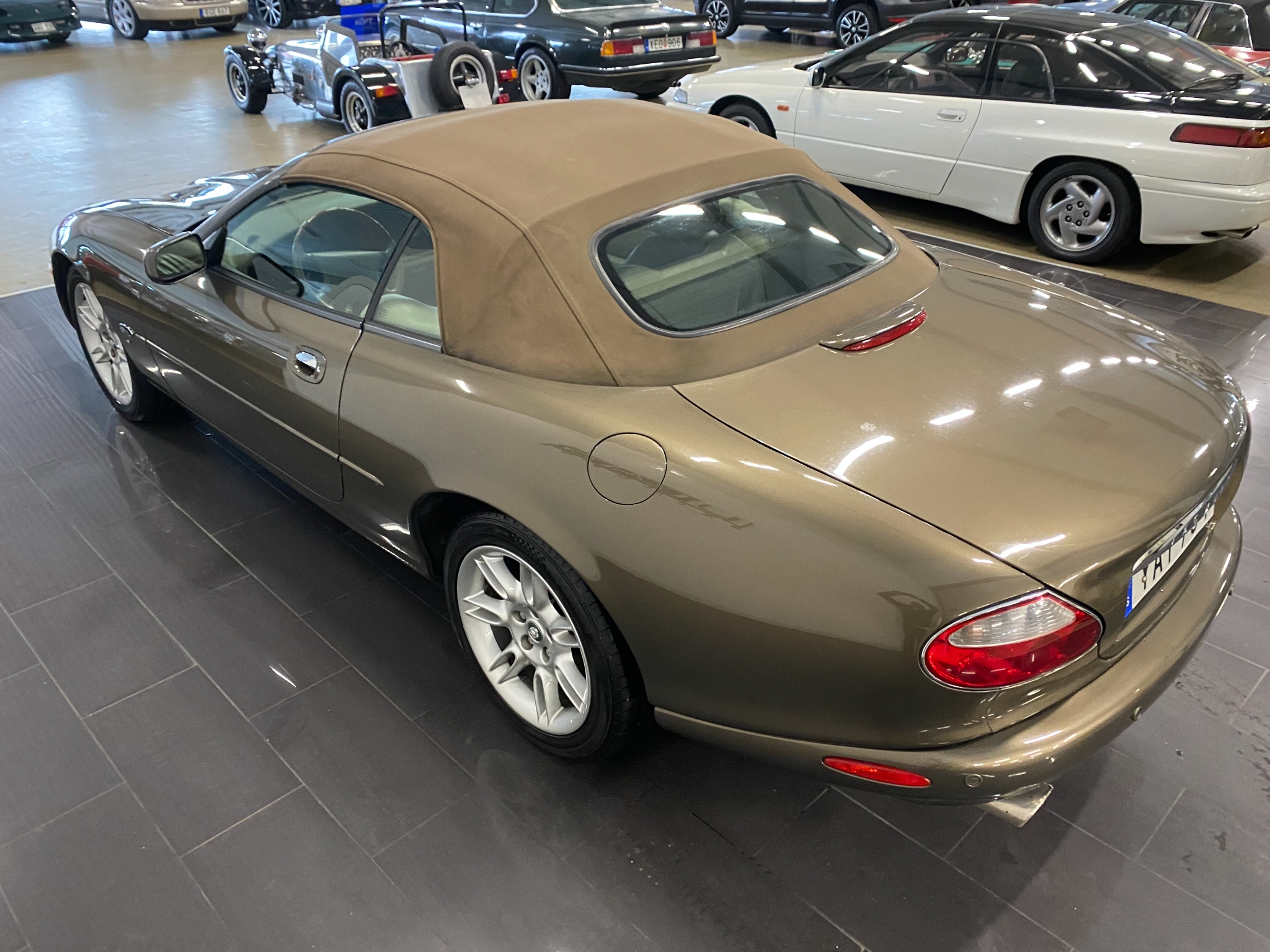 Jaguar XK 8 Convertible 4.0 V8 2001, bild 4/52