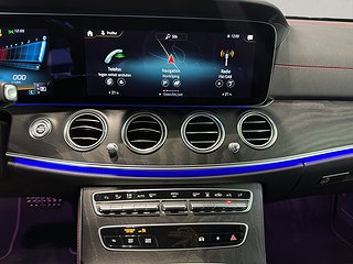 Sedan Mercedes-Benz E 8 av 15