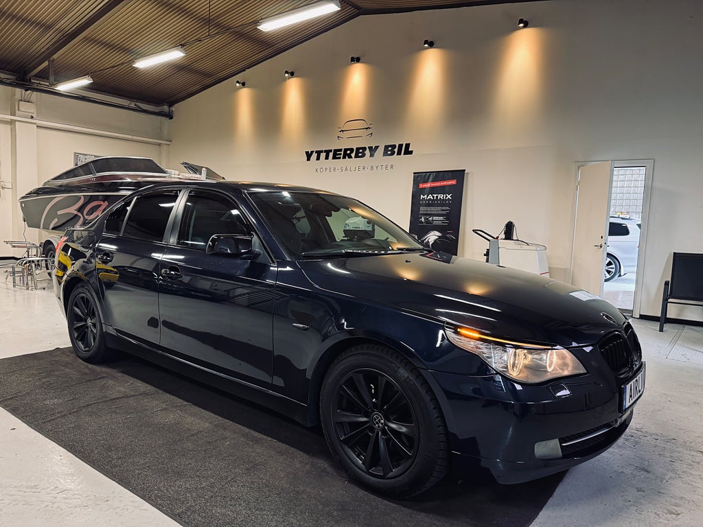 BMW 525D Sedan Steptronic Comfort El-Drag Xenon Nybes Full serv.