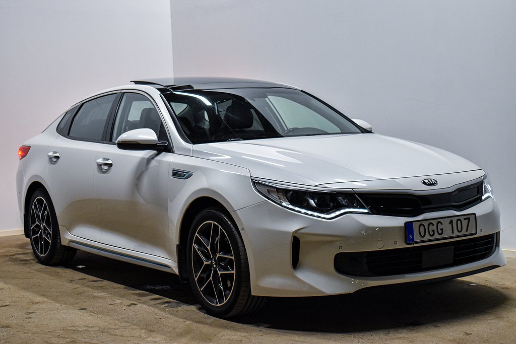 Kia Optima Plug-in Plus 2 Pano H/K Skinn Navi Motorvärmare