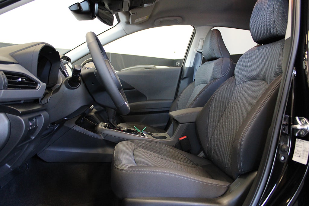 Subaru Crosstrek e-Boxer Limited / Navigation / 360-kamera /