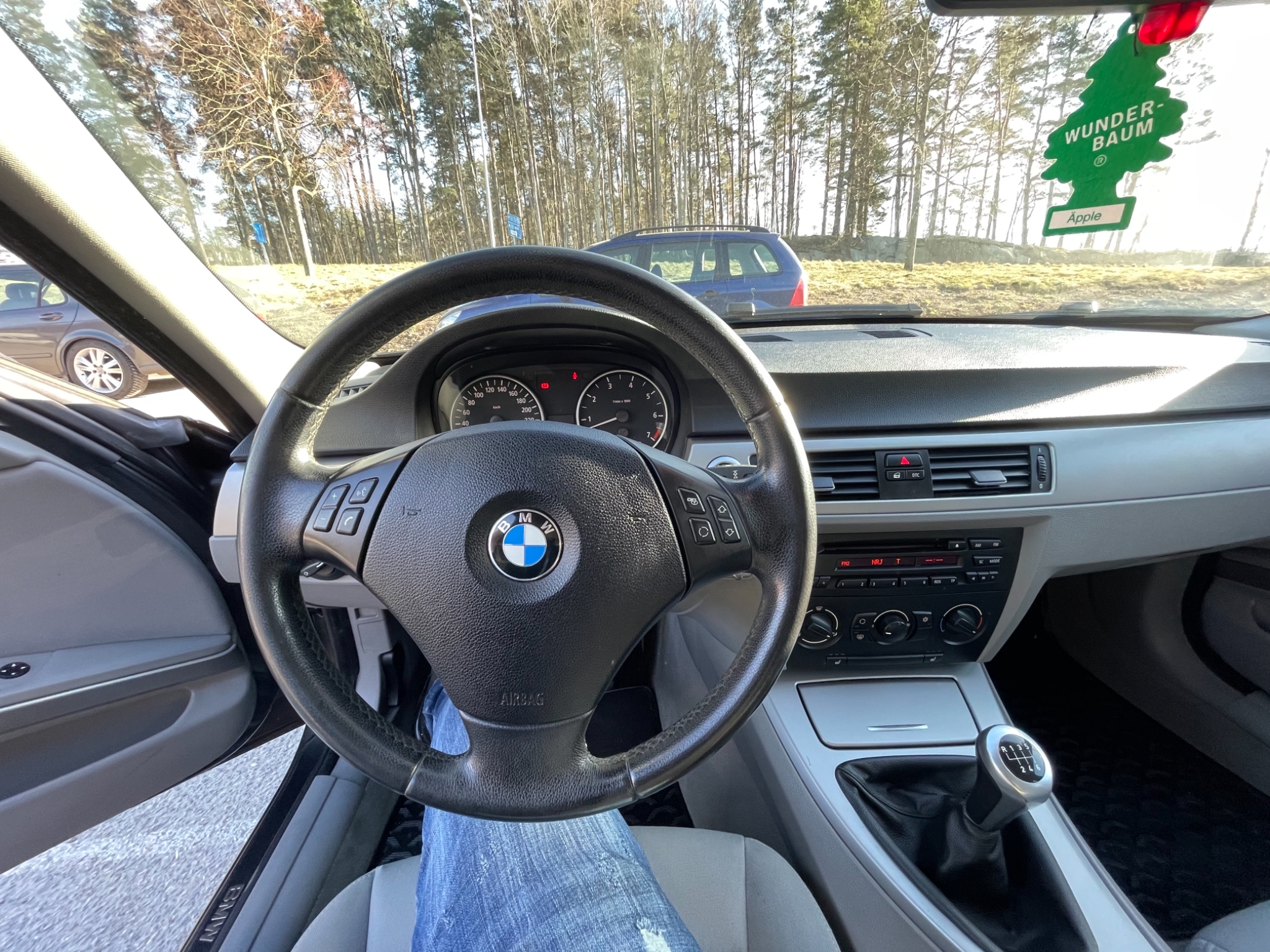BMW 320 2005, bild 7/38