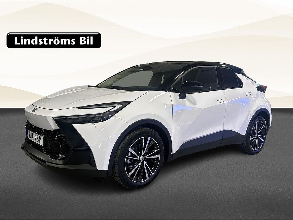 Toyota C-HR PHEV 2,0 LADDHYBRID FWD EXECUTIVE S&V-hjul