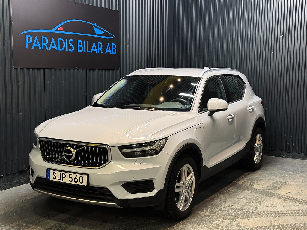 Volvo XC40 Recharge T4 DCT Momentum Nyservad