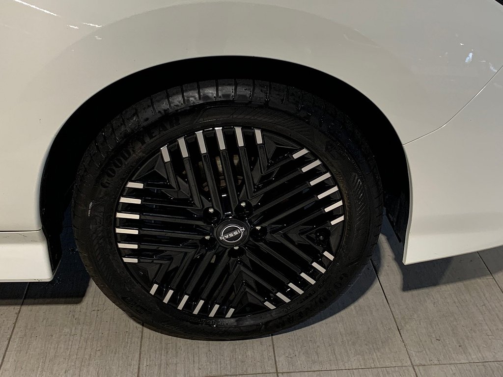 Nissan Leaf N-Connecta | 40kwh | Värmepump | 360 kamera | 2022