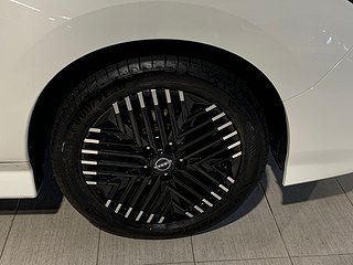 Halvkombi Nissan Leaf 4 av 19