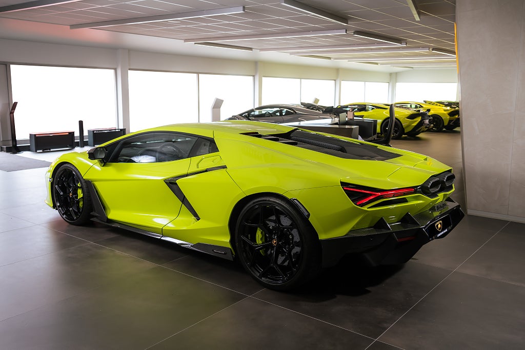 Gallery image 15 of 26