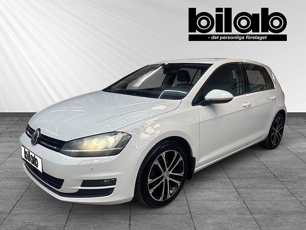 Volkswagen Golf 1,2 TSI 105 DSG7 MAST 1,2 CLBMT 77