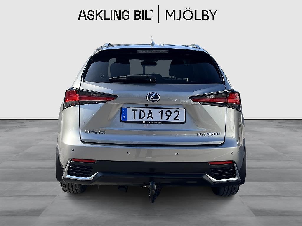 Lexus NX 2018 - miniatyr 4