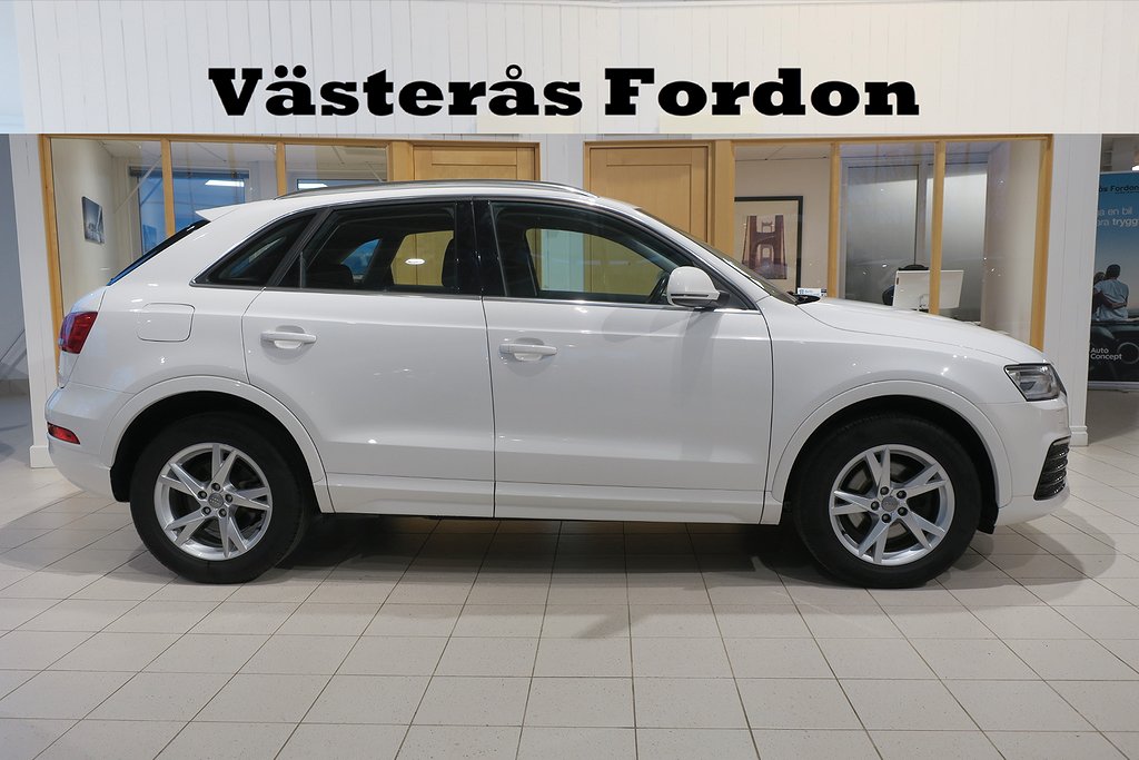 Audi Q3 2.0 TDI quattro S Tronic 150hk P-Sensorer V-Hjul