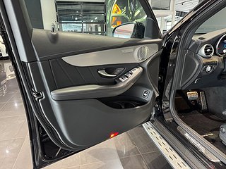 SUV Mercedes-Benz GLC 9 av 11