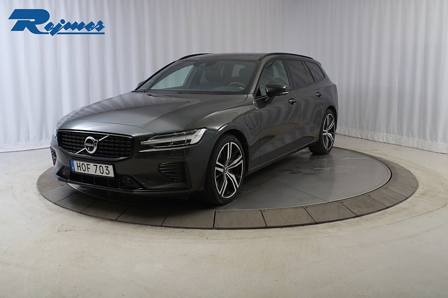 Volvo V60 Recharge T8 R-Design