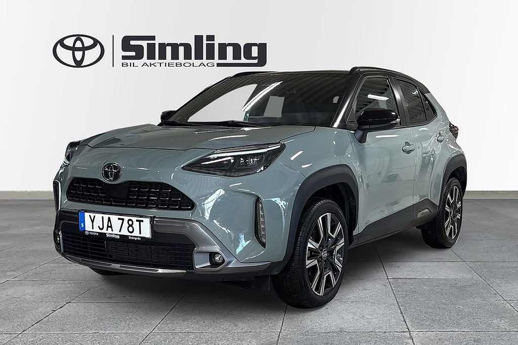 Toyota Yaris Cross 1,5 Hybrid 130 AWD-i Premiere Edition / Vi...