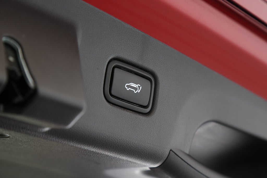 Hyundai Tucson 1,6 T-GDi HEV 230hk 6AT 4WD Essential Motorvärmare