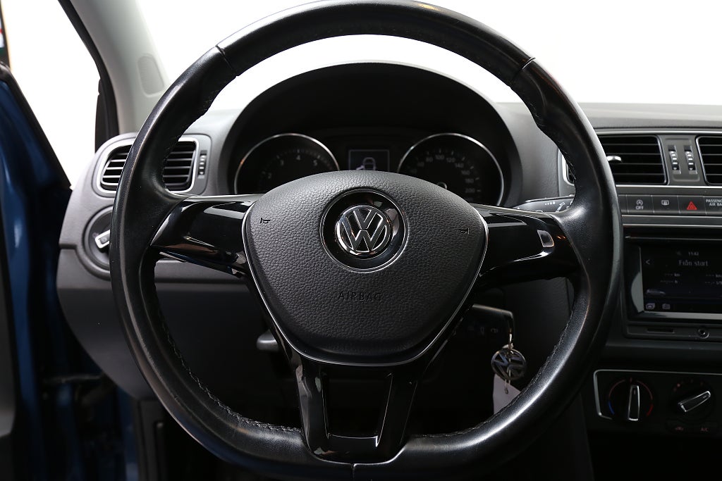 Volkswagen Polo 1,2 TSI 90hk Base 5D Bluetooth 2017