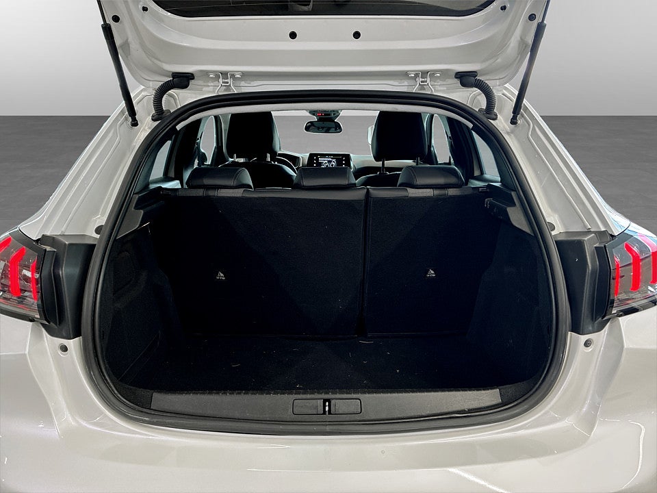 Bild på Peugeot E-208 Active 50 kWh 136hk Aut CARPLAY BACKSENSORER