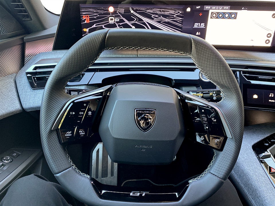 Bild på Peugeot 5008 GT Hybrid 145hk Aut 7-SITS B-KAMERA CARPLAY