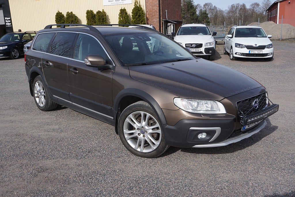 Volvo XC70 D4 AWD Aut Classic, Summum Drag Värmare