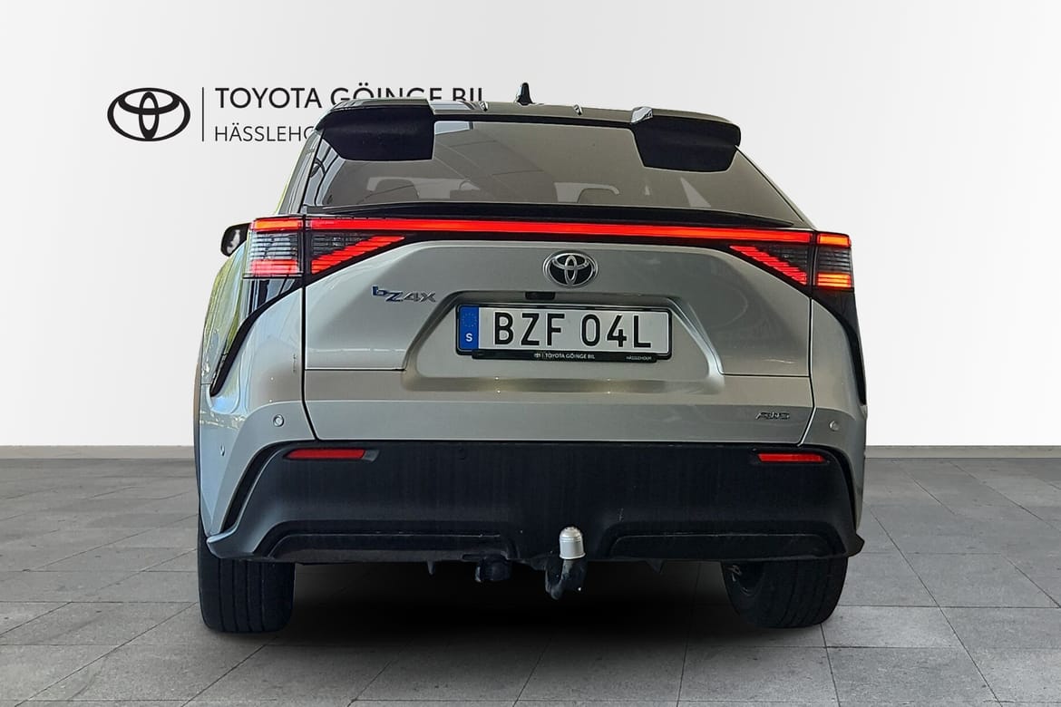 Toyota bZ4X Executive 2022, bild 4/48