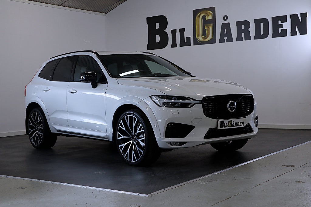 Volvo XC60 B5 AWD R-Design Pano Bowers&Wilkins Luftfjäder