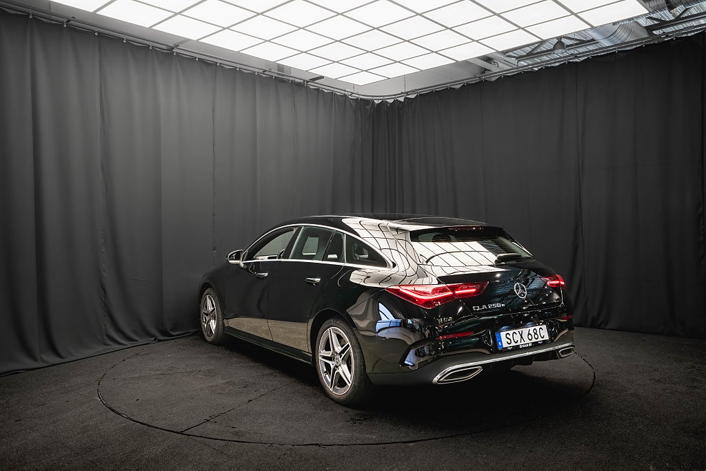 Mercedes-Benz CLA 250 e Plug-in AMG KAMERA WIDESCREEN KEYLESS 1ÄGARE MOMS