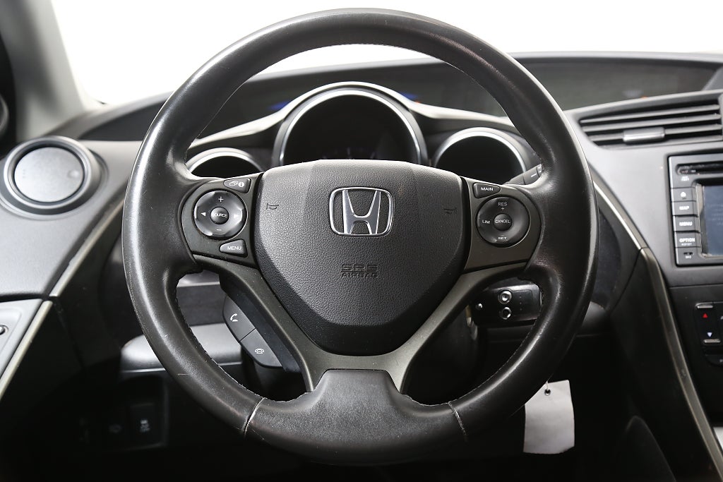 Honda Civic 1,8 i-VTEC 141hk Sport 5D Navi Kamera 2013