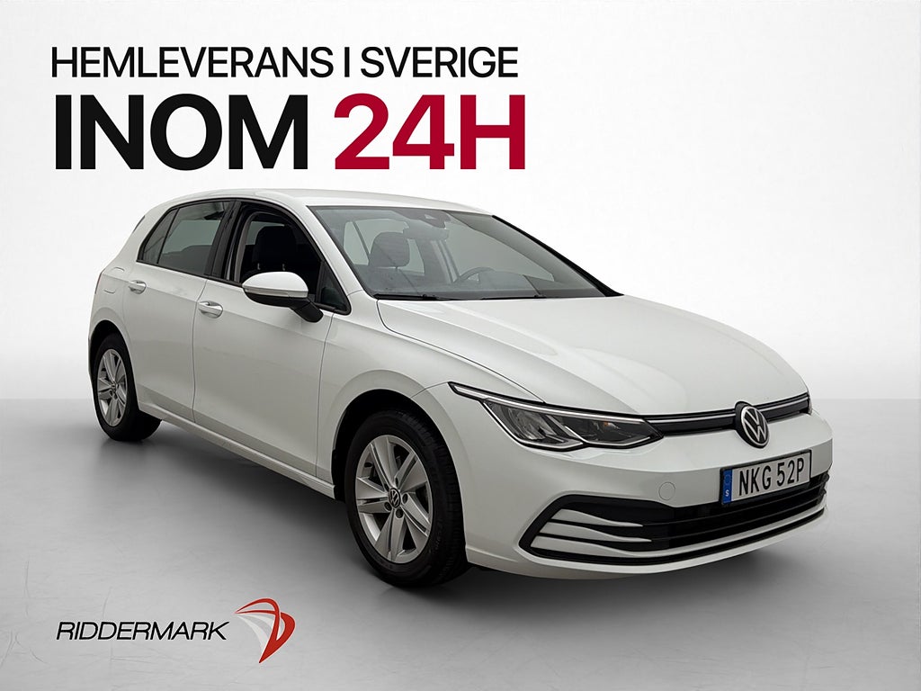 Volkswagen Golf 1.5 TSI 150hk Nyservad Navi Kamera Carplay