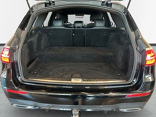 Mercedes-Benz E 300 de T AMG Line/Drag/Navi/Kamera/Värmare