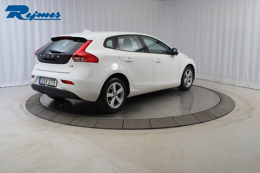 Volvo V40 D2 Manuell, 6-trinn, 115ps, 2015