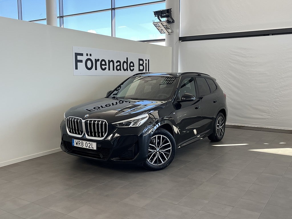 BMW X1 sDrive18i M Sport Drag Rattvärme Sportstolar ParkAssist