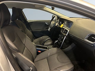 Volvo V40 Cross Country D3 Pro Edition Drag/SoV-Däck/Navi/Adap Fart/Kamera – bild 10