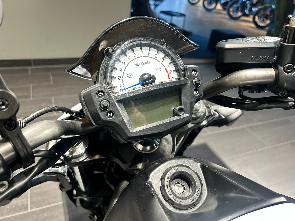 Kawasaki Ninja Er6-N /3,99%/Arrow/2440 mil