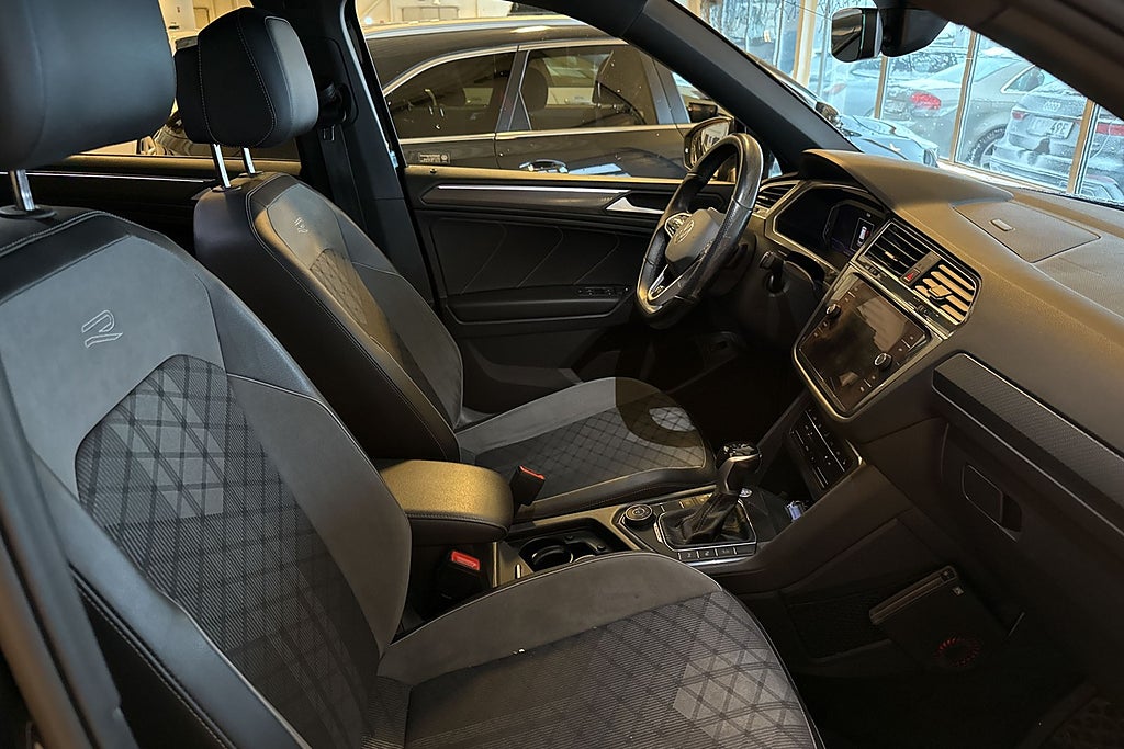 Volkswagen Tiguan Allspace 7-sätes 2.0TDI 4Motion R-Line Drag Värmare Kam miniatyr 13