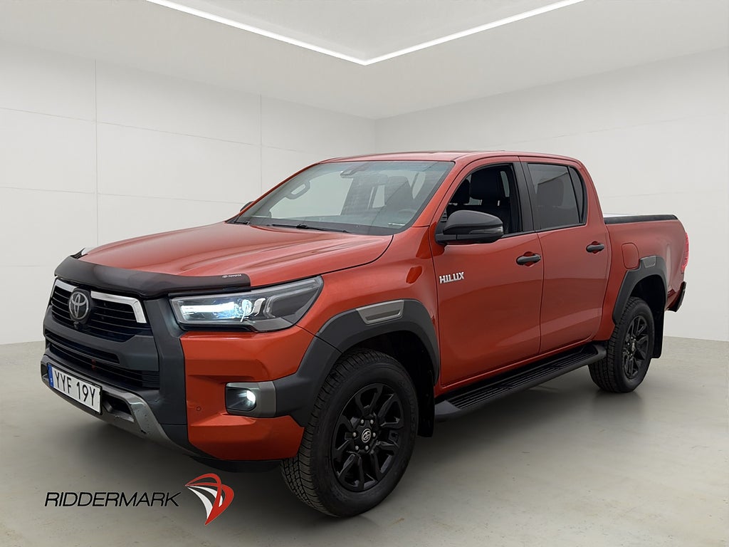 Toyota Hilux Invincible 2.4 AWD Dragkrok JBL Skinn Diff Moms