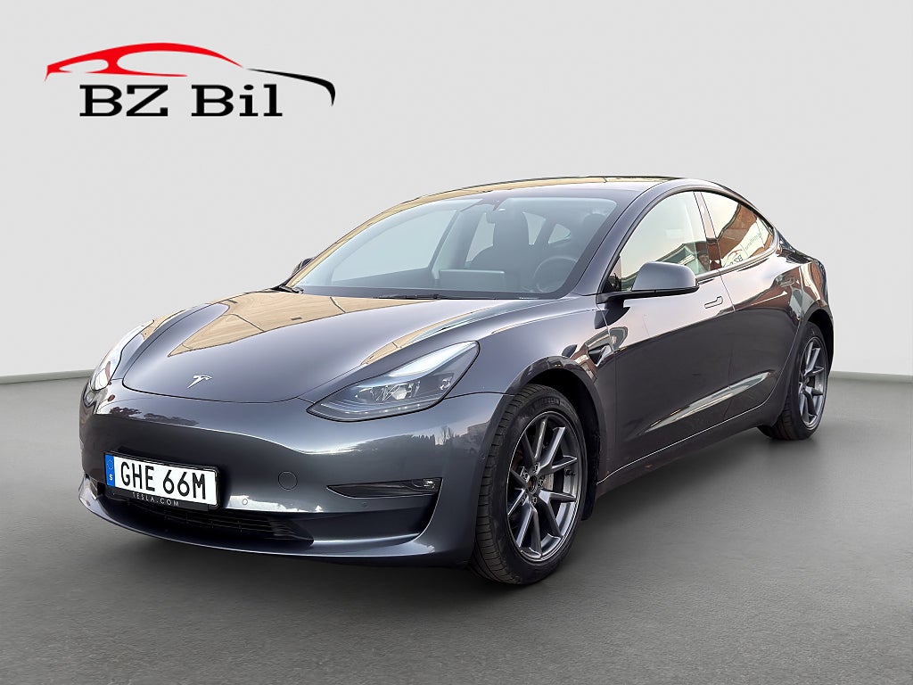 Tesla Model 3 Long Range AWD 498hk Autopilot Pano Drag Moms