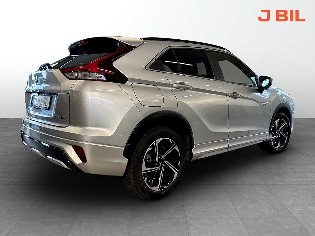 Bild på Mitsubishi Eclipse Cross Business Instyle PHEV 2.4 188hk Aut AWD - EL-STOL,B-KAMERA
