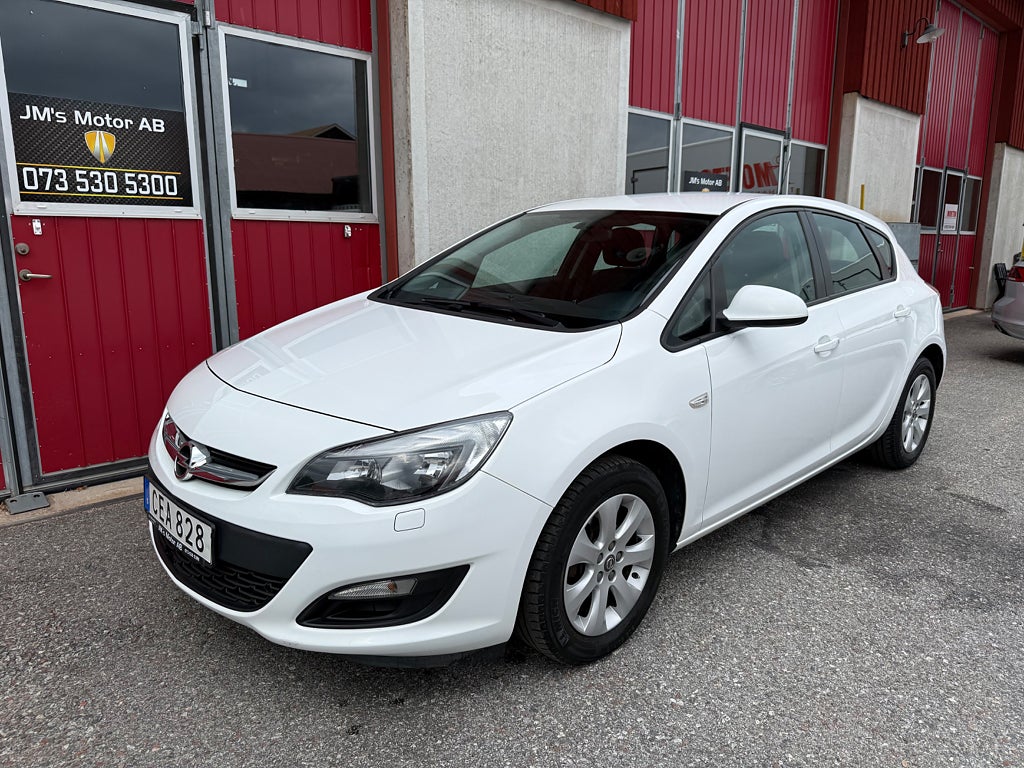Opel Astra 1.4 Turbo Enjoy Ny bes SoV-däck Drag