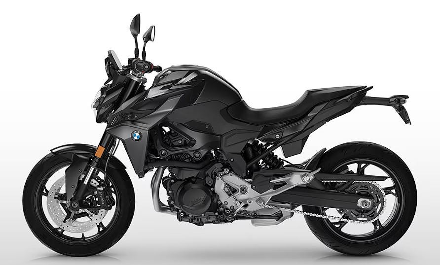 BMW F 900 R  Triple Black 