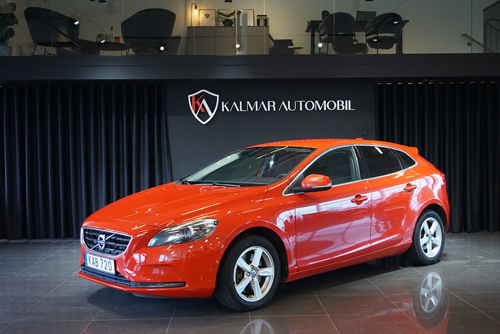 Volvo V40 D3 Geartronic 150hk Momentum Navi Automat 