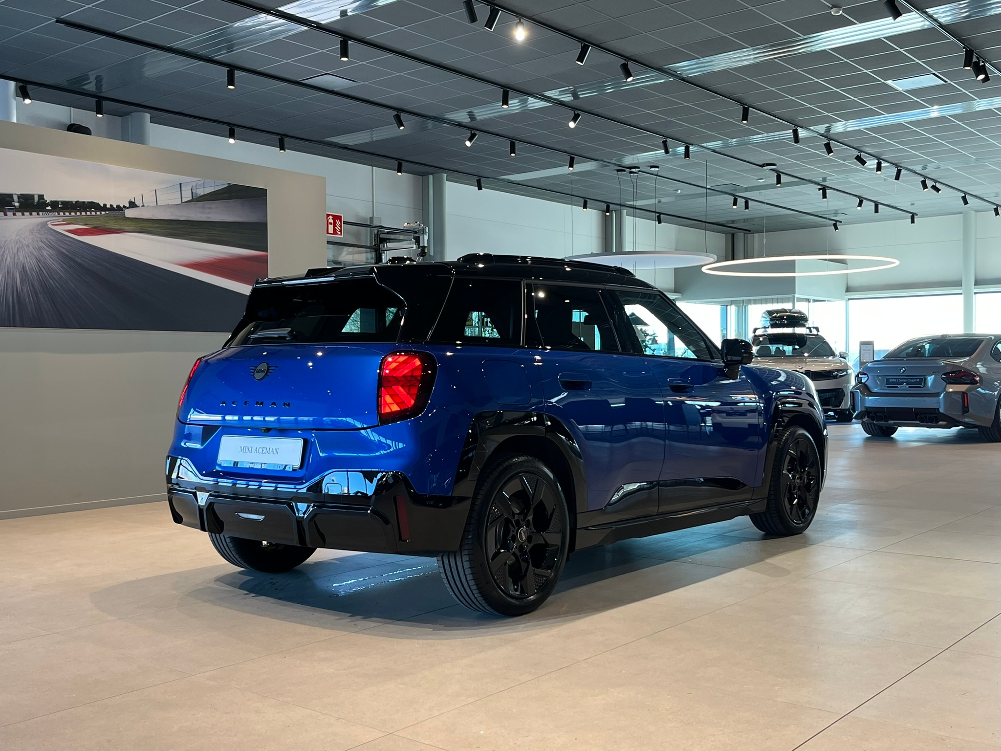 MINI Aceman E JCW Trim Driving Assistant 2025, bild 4/59