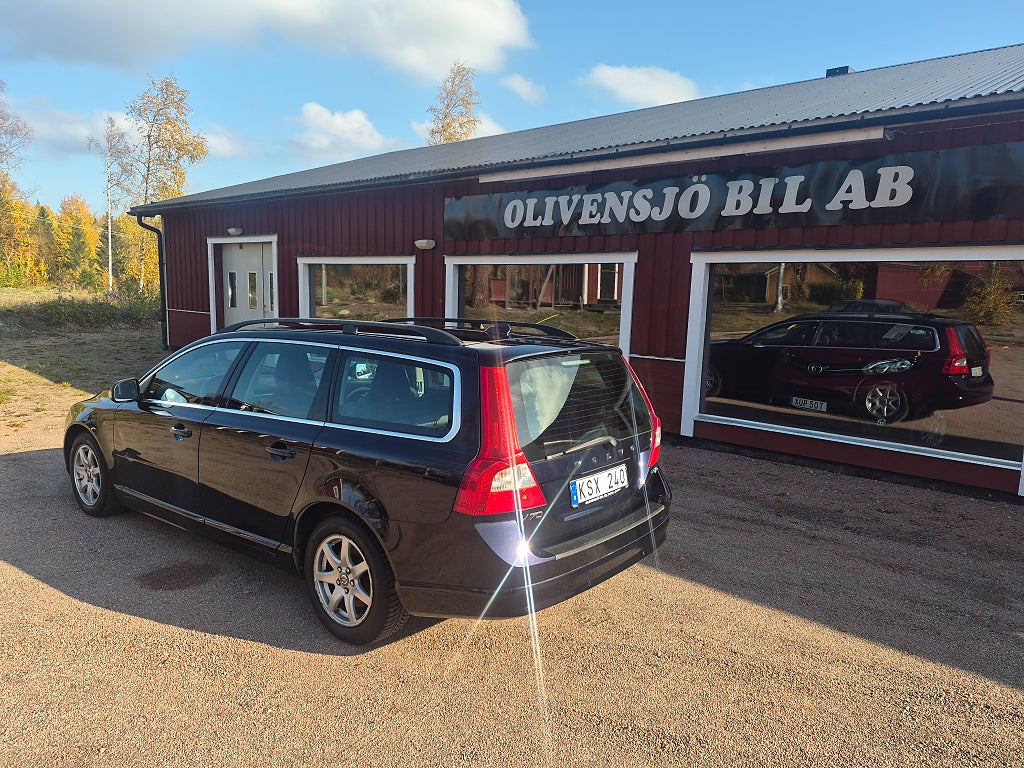 Volvo V70 2011 - miniatyr 3