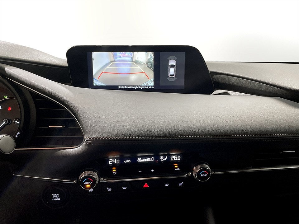 Bild på Mazda 3 Hatchback Sky 2.0 150hk Aut - B-KAMERA, CARPLAY