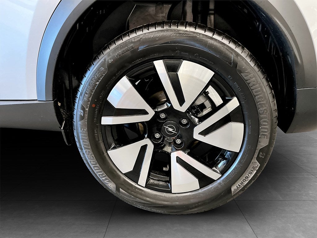 Bild på Opel Frontera GS Hybrid 136hk Aut - DEMO