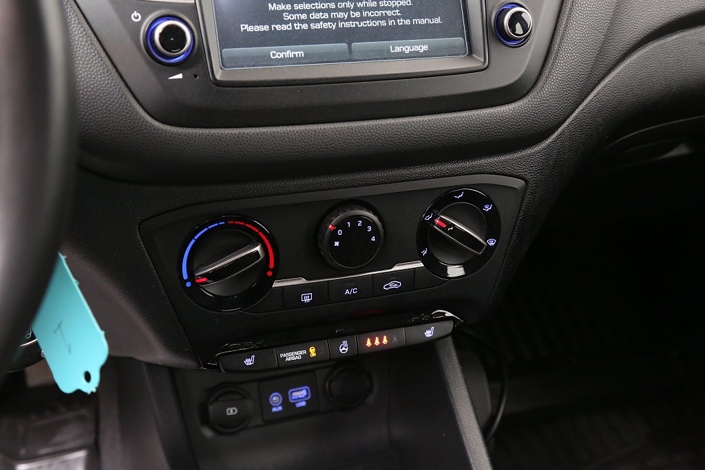 Hyundai i20 1,2 84hk Trend 5D Keyless CarPlay B-Kamera Motorv 2020