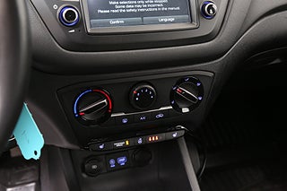 Halvkombi Hyundai i20 20 av 25