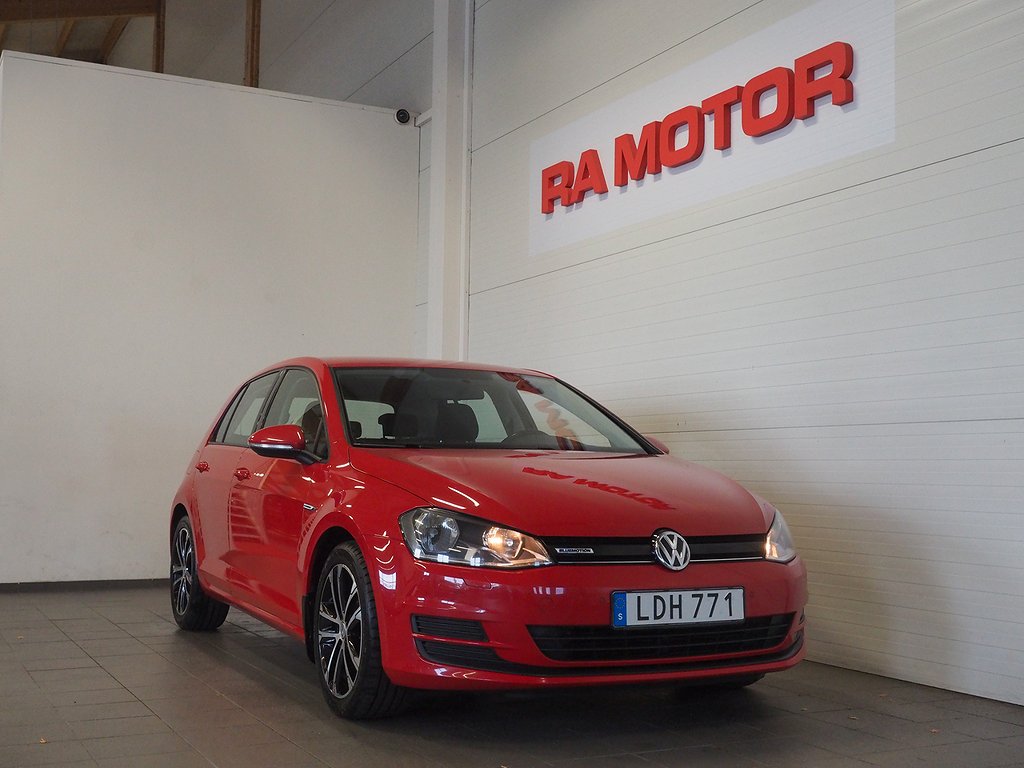 Volkswagen Golf 1.6 TDI BlueMotion | P-Sensorer | Farthållar 2016