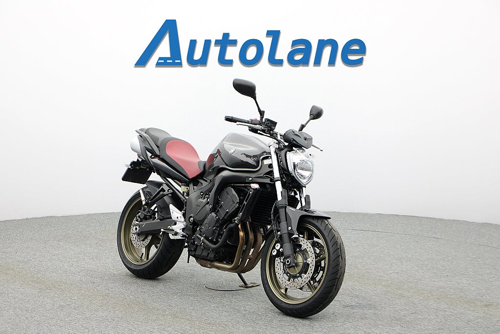 Yamaha FZ6-N S2 *Sommarkampanj 4,99%