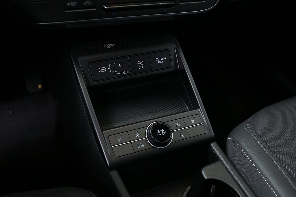 Hyundai Kona 1.6T Hybrid Essential Automat 0,99% RÄNTA 2025