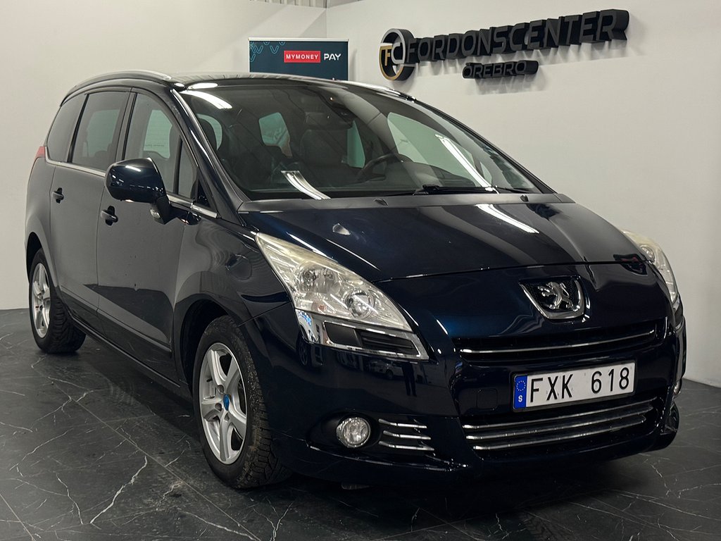 Peugeot 5008 2.0 HDi FAP Automat|P-Sensorer|Panorama|Dragkrok